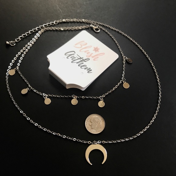 3 for $25⚡️sequins & horn crescent moon necklace - Picture 4 of 7